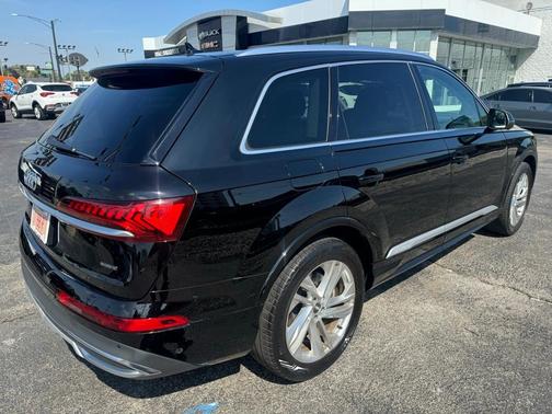 2020 Audi Q7 55 Premium Plus