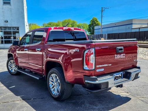 Red Quartz Tintcoat 2020 GMC Canyon SLT