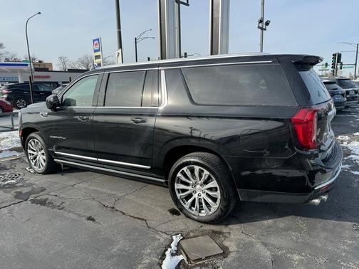 2024 GMC Yukon XL Denali