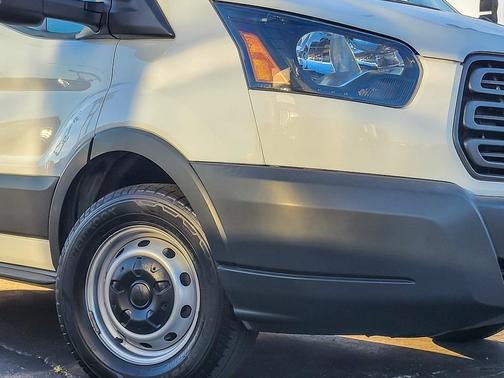 2016 Ford Transit-150 XL