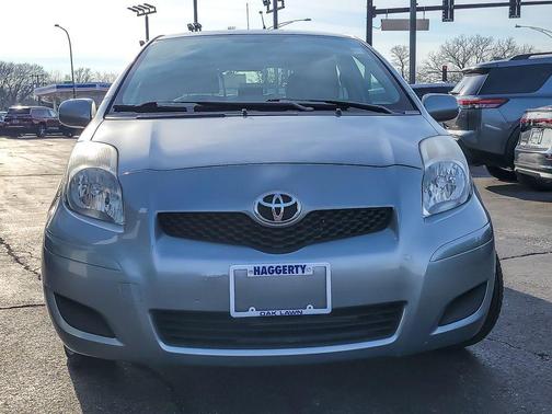 2010 Toyota Yaris Base