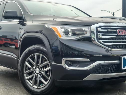 2019 GMC Acadia SLT-1