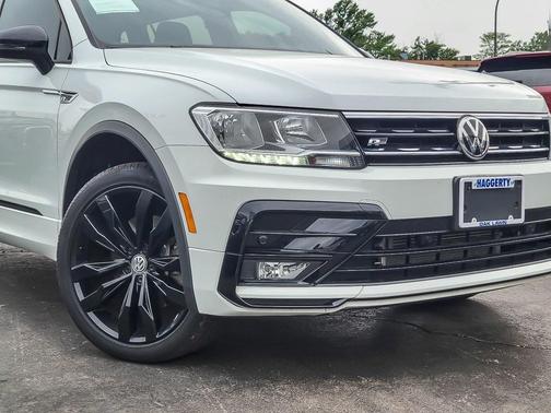 2020 Volkswagen Tiguan 2.0T SE R-Line Black