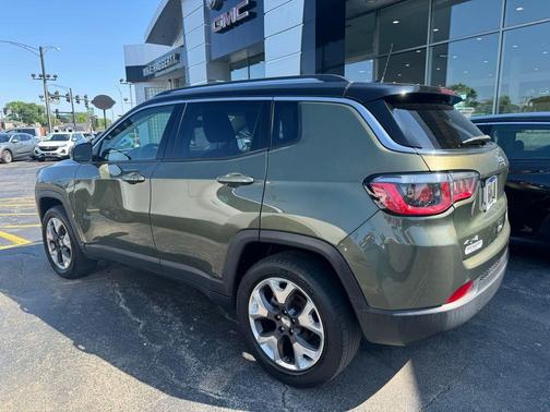 Olive Green Pearlcoat 2018 Jeep Compass Limited