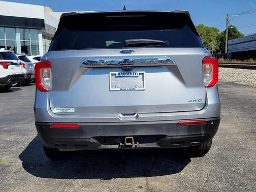 2021 Ford Explorer Base