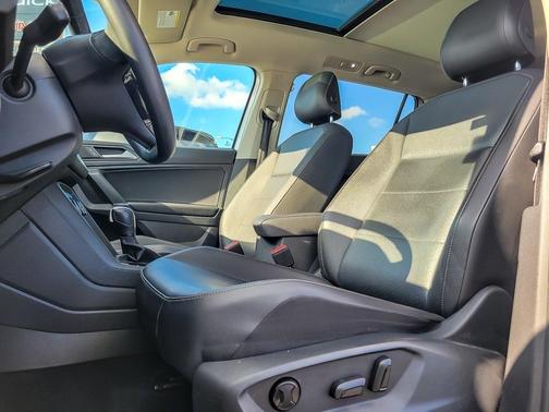 2020 Volkswagen Tiguan 2.0T SEL