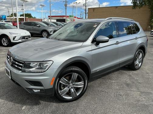 2020 Volkswagen Tiguan 2.0T SEL
