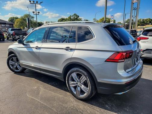 2020 Volkswagen Tiguan 2.0T SEL