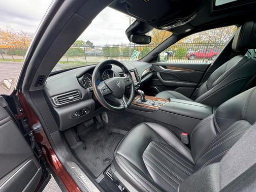 2019 Maserati Levante GranLusso