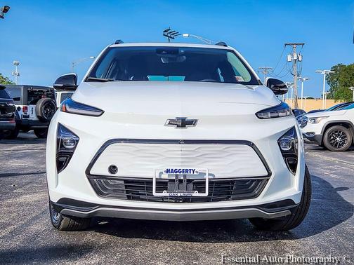 Summit White 2023 Chevrolet Bolt EUV Premier