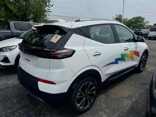 Summit White 2023 Chevrolet Bolt EUV Premier