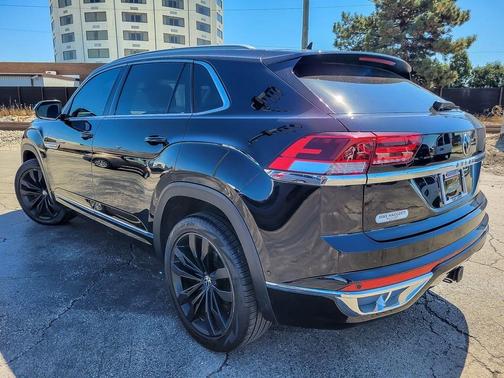 2020 Volkswagen Atlas Cross Sport 3.6L V6 SEL Premium R-Line