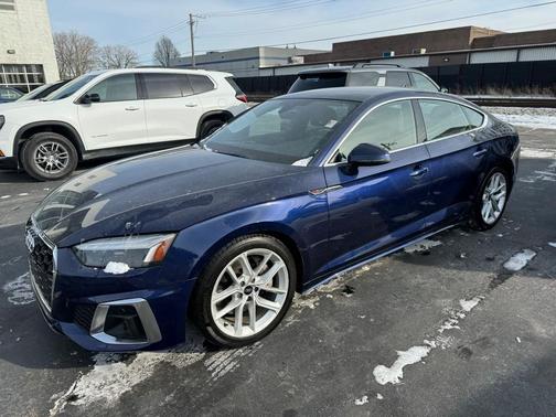 2024 Audi A5 Sportback 45 S line quattro Premium