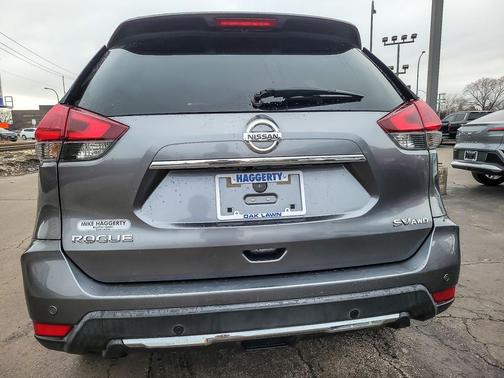 2020 Nissan Rogue SV