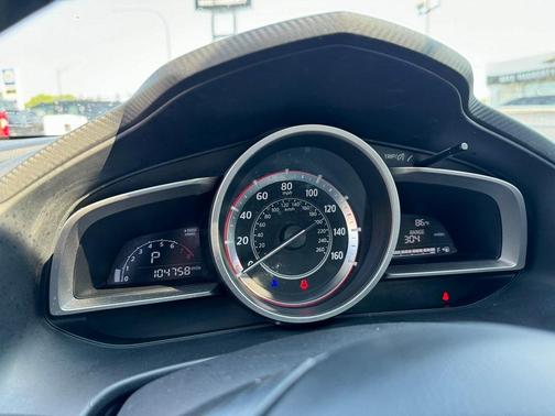 2016 Mazda Mazda3 i Grand Touring