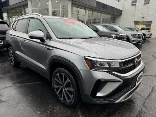 2022 Volkswagen Taos 1.5T SE