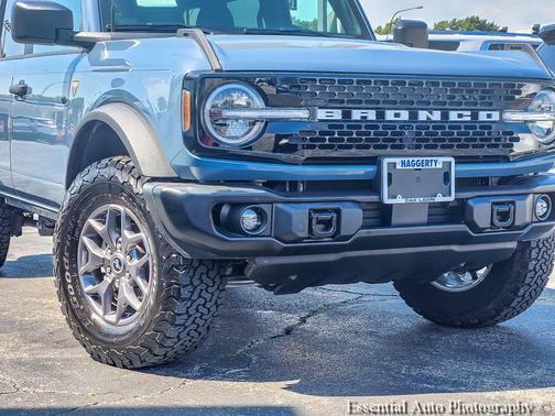 Azure Gray Metallic 2025 Ford Bronco Badlands