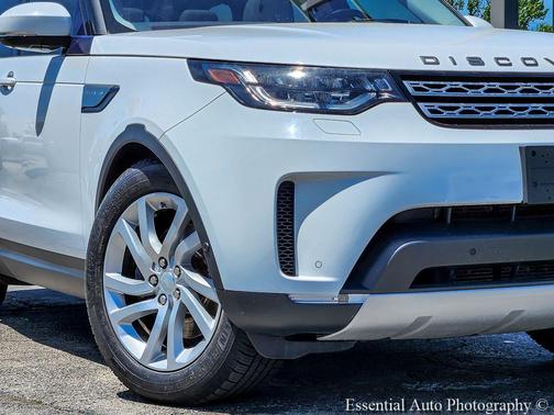 Fuji White 2017 Land Rover Discovery HSE