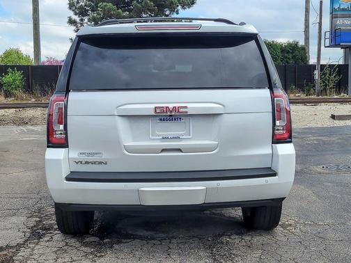 2019 GMC Yukon SLT