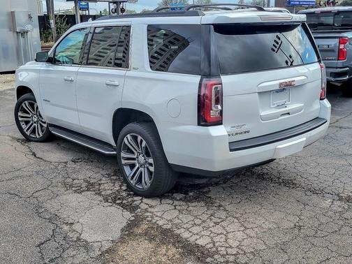 2019 GMC Yukon SLT