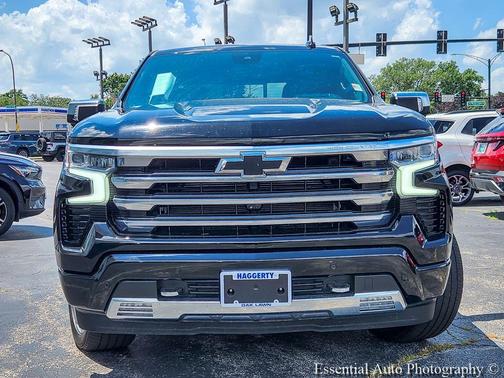 Black 2023 Chevrolet Silverado 1500 High Country