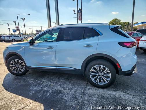 Summit White 2024 Buick Envision Preferred