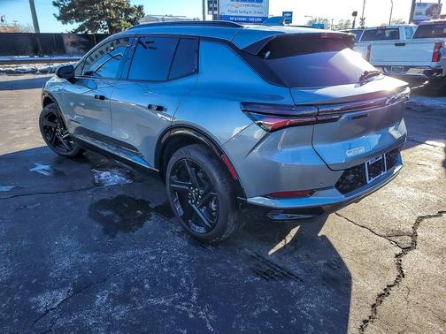 2025 Chevrolet Equinox EV RS