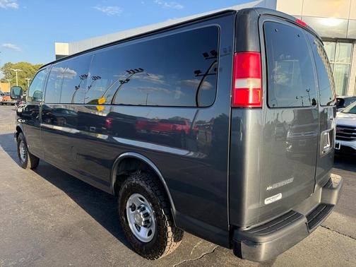2014 Chevrolet Express 3500 LT