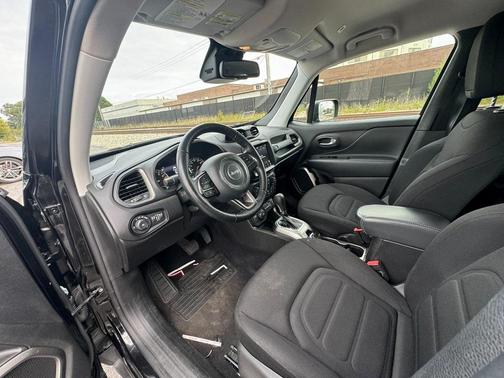 2022 Jeep Renegade Latitude