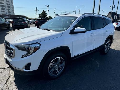 2020 GMC Terrain SLT