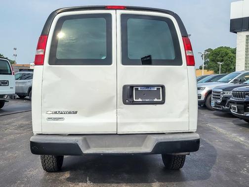 2019 Chevrolet Express 2500 Work Van