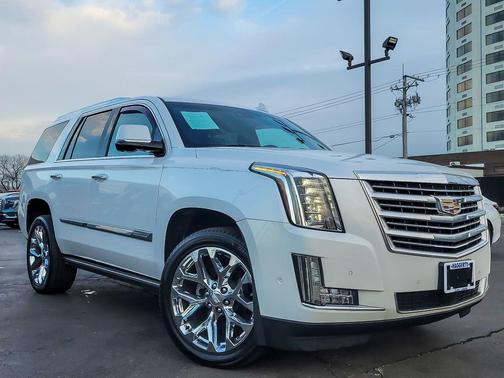 2017 Cadillac Escalade Platinum