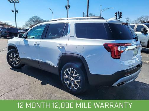 Summit White 2023 GMC Acadia SLE