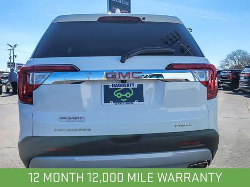 Summit White 2023 GMC Acadia SLE