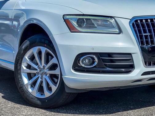 2017 Audi Q5 2.0T Premium Plus
