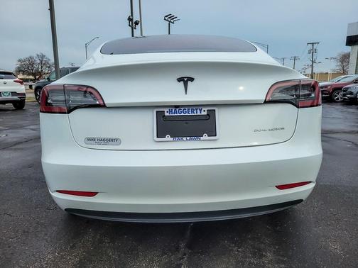 2023 Tesla Model 3 Long Range