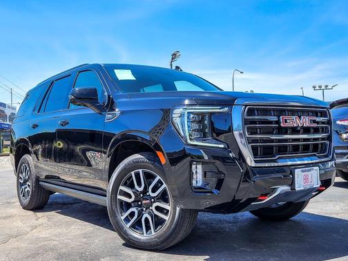 Onyx Black 2023 GMC Yukon AT4