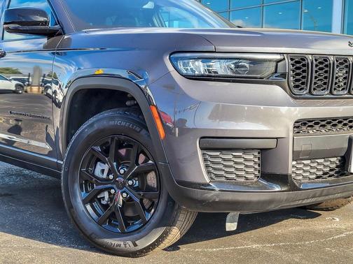 2024 Jeep Grand Cherokee L Laredo