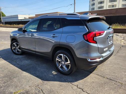 2020 GMC Terrain SLT