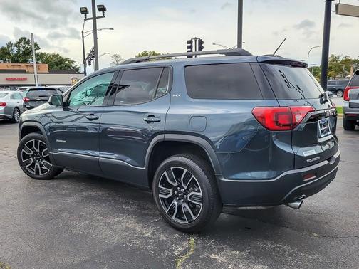 2019 GMC Acadia SLT-1