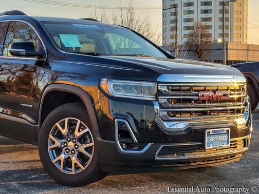 2023 GMC Acadia SLT