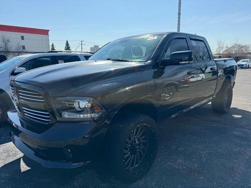 2016 RAM 1500 Sport
