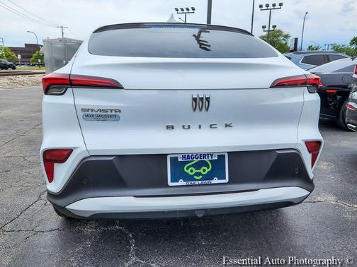 Summit White 2025 Buick Envista Preferred