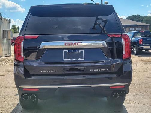 2022 GMC Yukon Denali