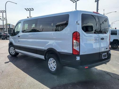 2022 Ford Transit-350 XLT