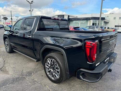 2023 GMC Sierra 1500 Denali Ultimate