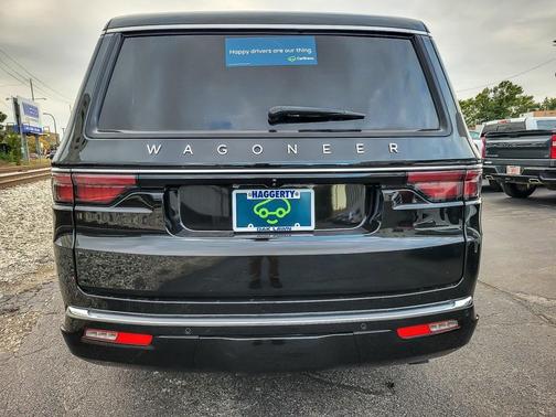 2024 Jeep Wagoneer L Base