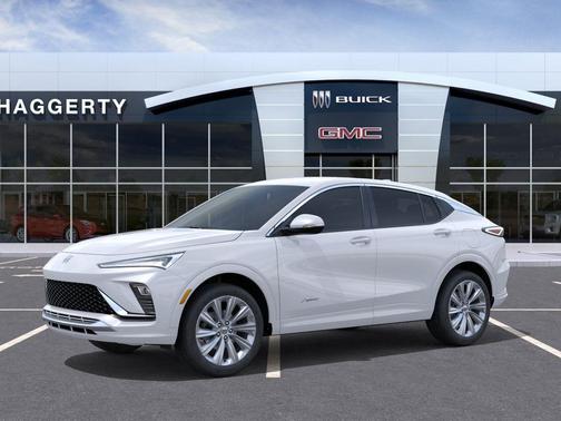 White Frost Tri-Coat 2026 Buick Envista Avenir