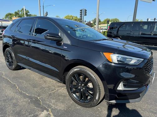 2021 Ford Edge ST Line