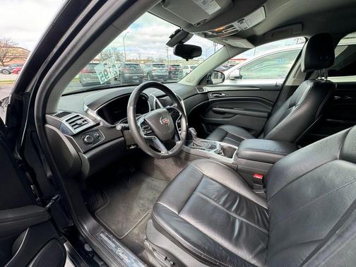 Black Raven 2015 Cadillac SRX Base